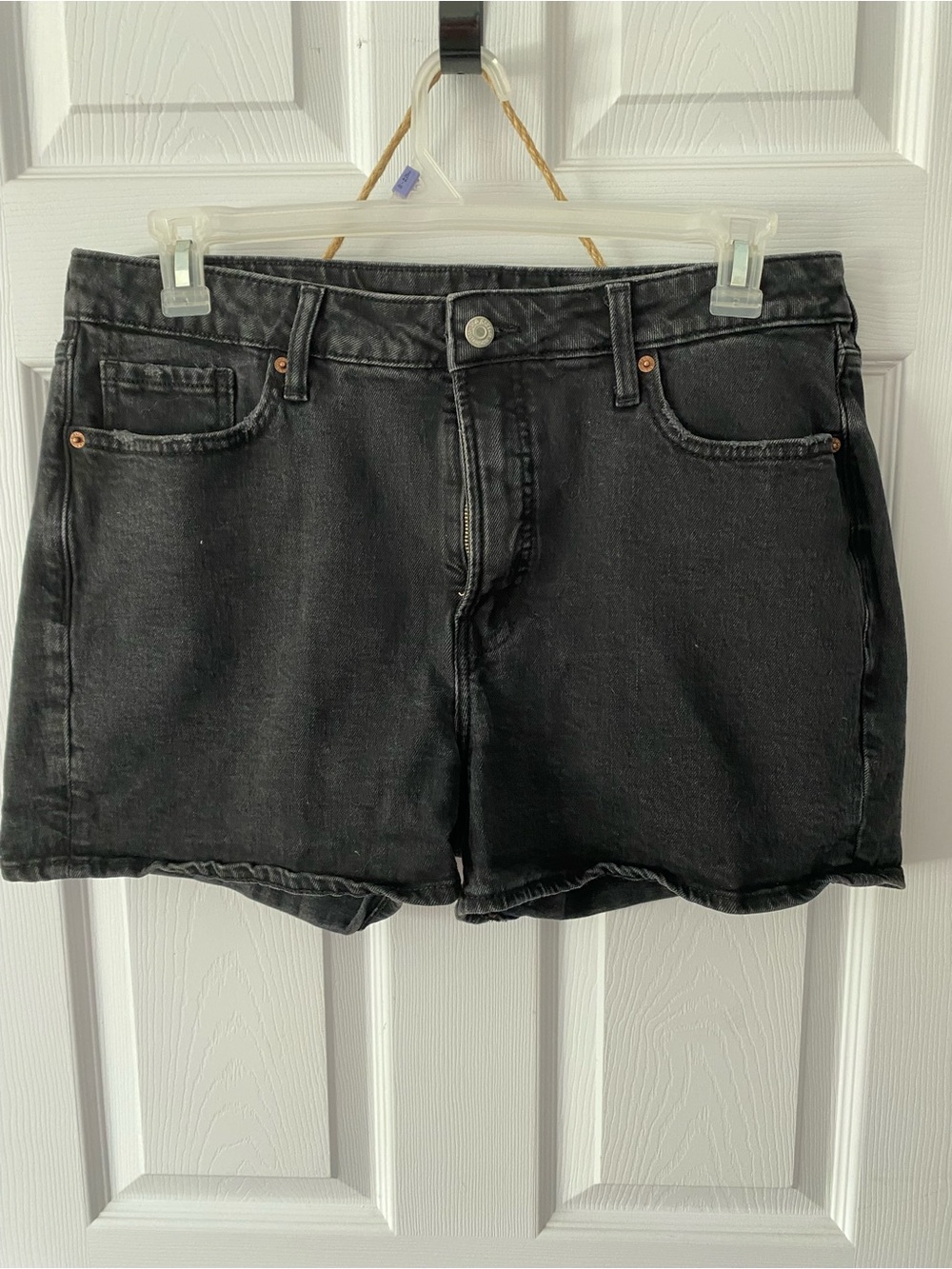 Old Navy Black Denim Short Shorts